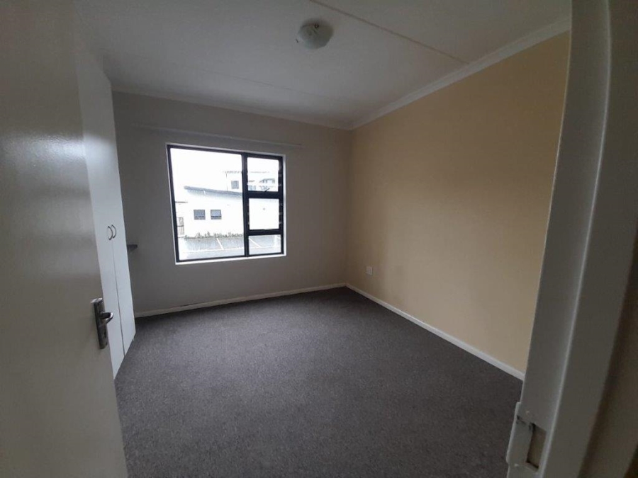 2 Bedroom Property for Sale in Burgundy Estate Western Cape